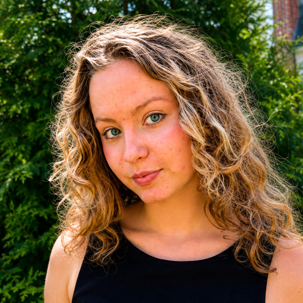Katya-Michkovskaia Katya-Michkovskaia